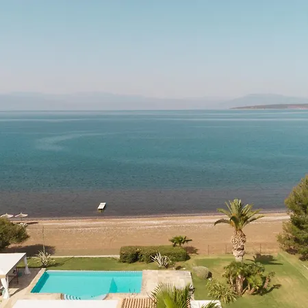 Private Coastal In Villa